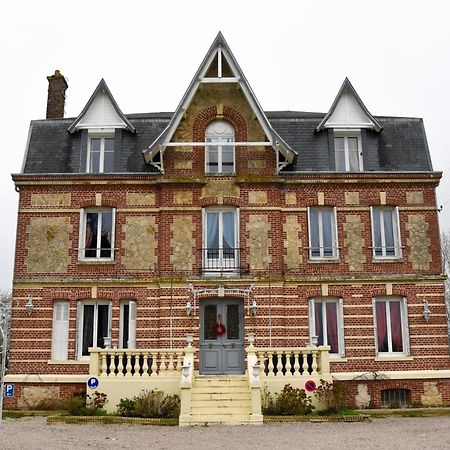 Villa Le Manoir De La Baronnie à Norrey-en-Auge Extérieur photo