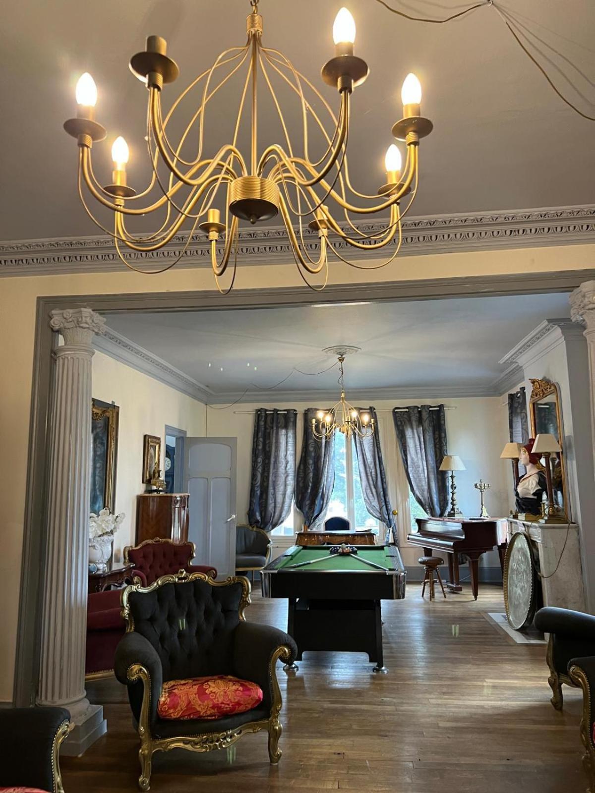 Villa Le Manoir De La Baronnie à Norrey-en-Auge Extérieur photo