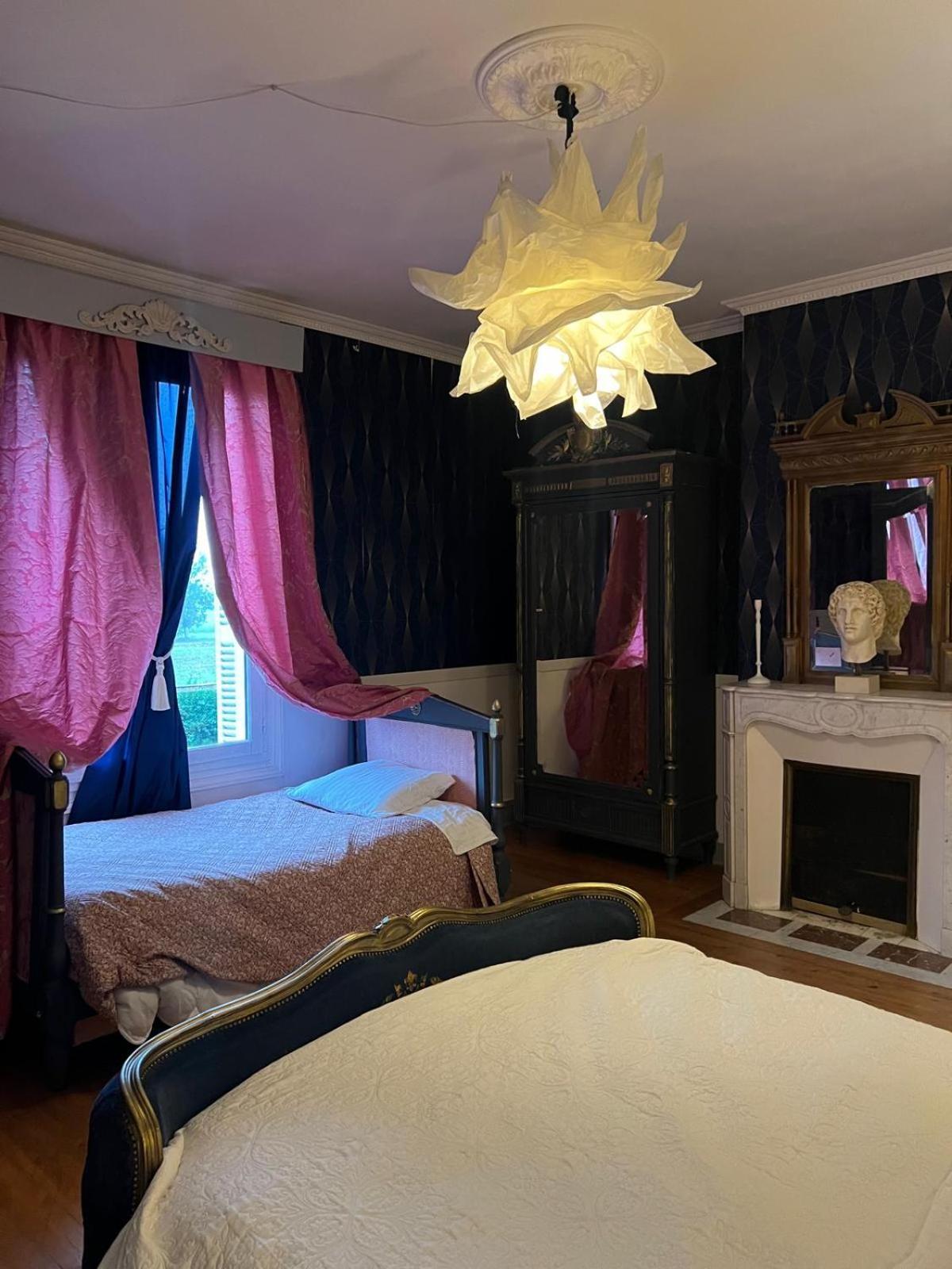 Villa Le Manoir De La Baronnie à Norrey-en-Auge Extérieur photo