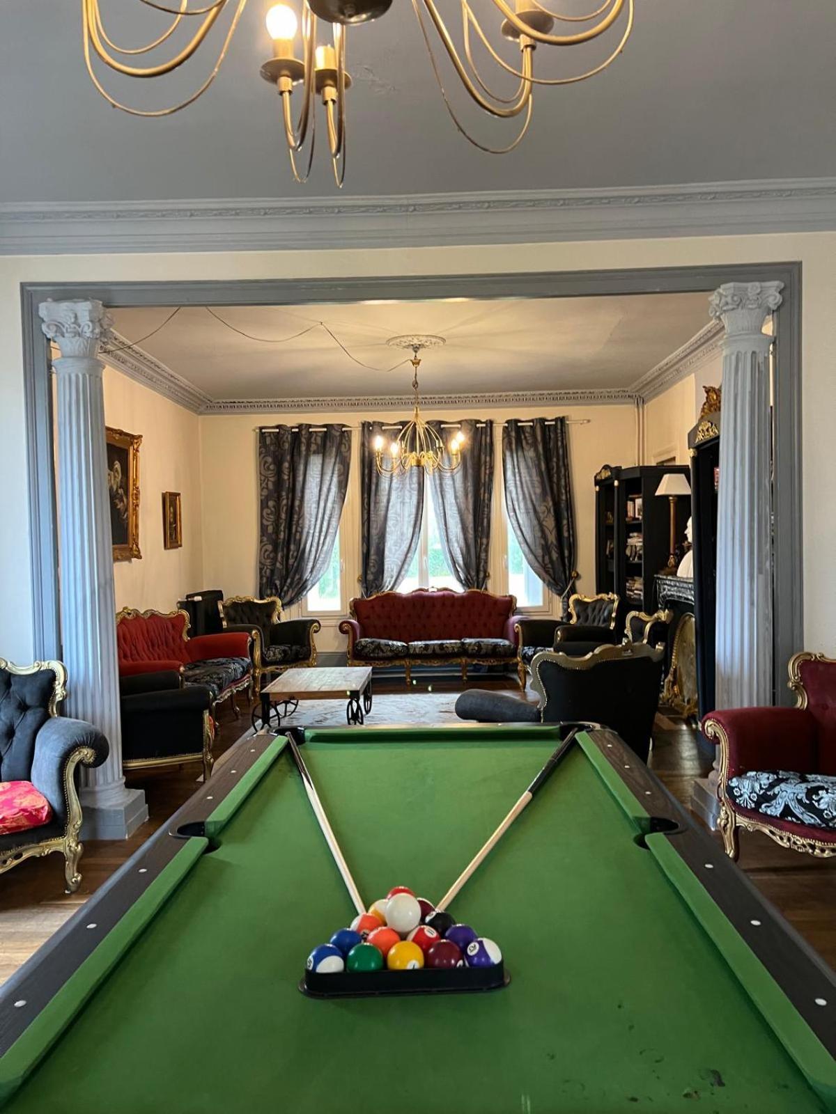 Villa Le Manoir De La Baronnie à Norrey-en-Auge Extérieur photo