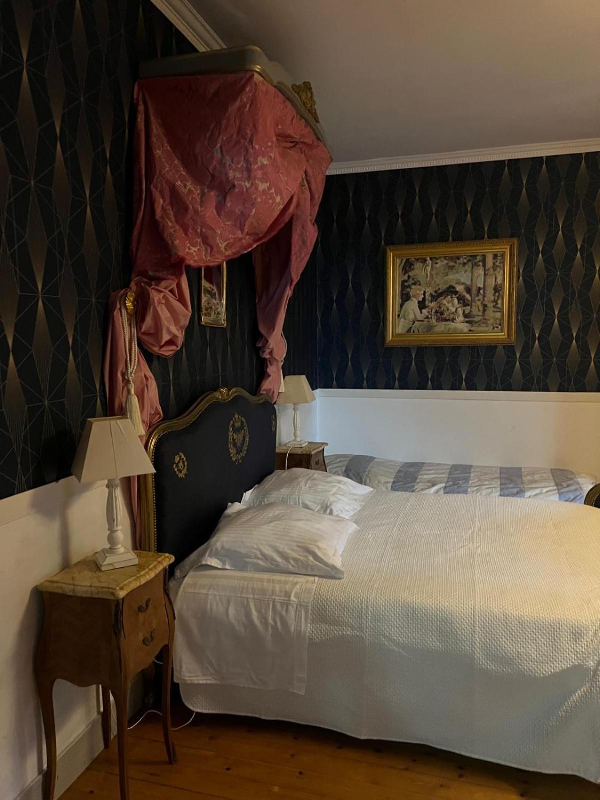Villa Le Manoir De La Baronnie à Norrey-en-Auge Extérieur photo