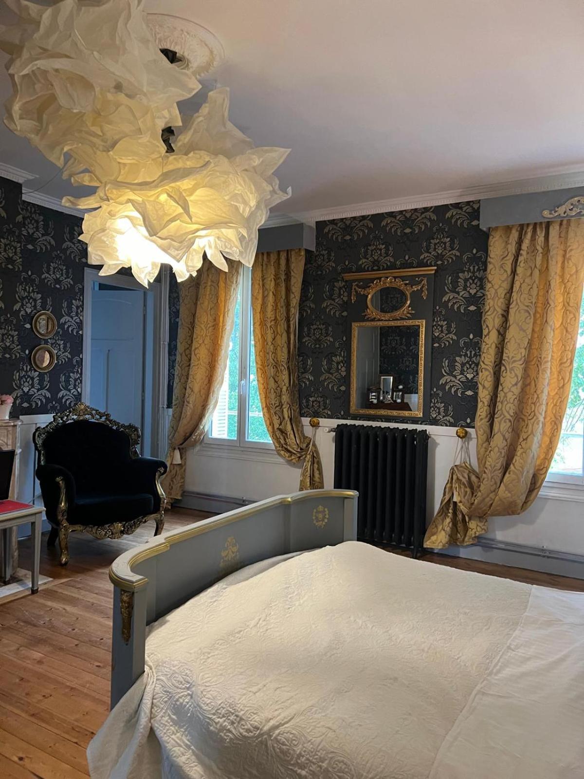 Villa Le Manoir De La Baronnie à Norrey-en-Auge Extérieur photo