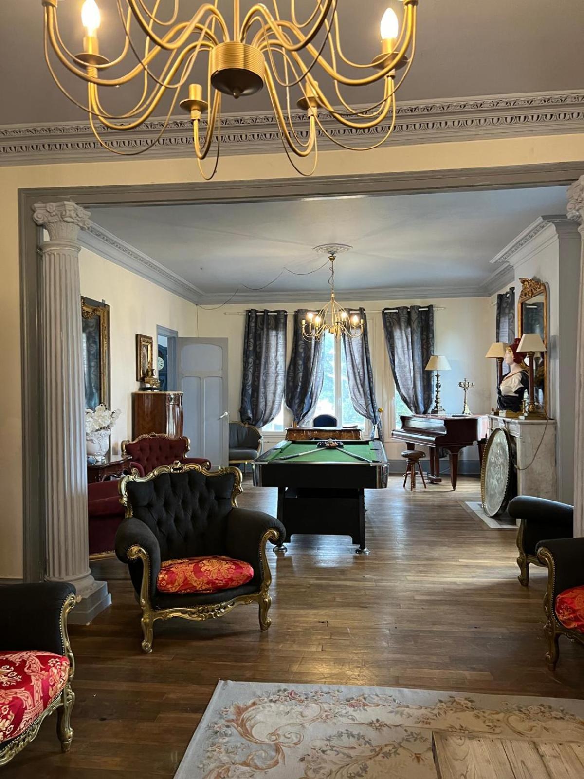 Villa Le Manoir De La Baronnie à Norrey-en-Auge Extérieur photo